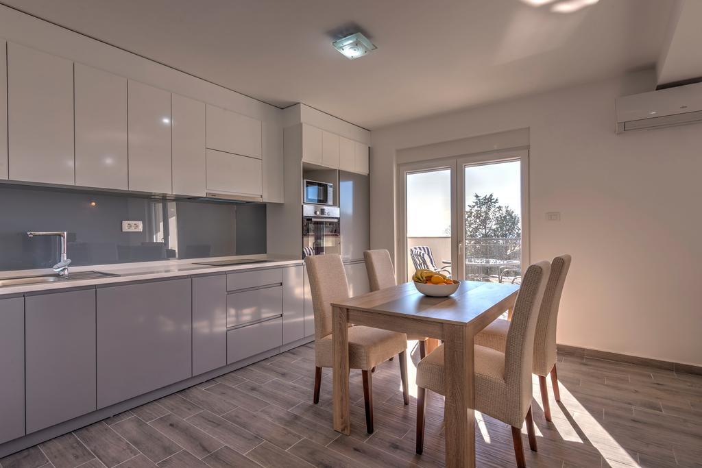 Villa Sandy Apartments Tivat Exterior foto